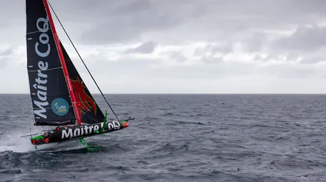 Imoca Maitre Coq 5